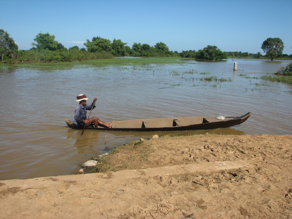 Community Fishery Refuges, Battambang, Cambodia. Photograph by Alan Brooks. icensed under Creative Commons Attribution-NonCommercial-NoDerivs 2.0 Generic.